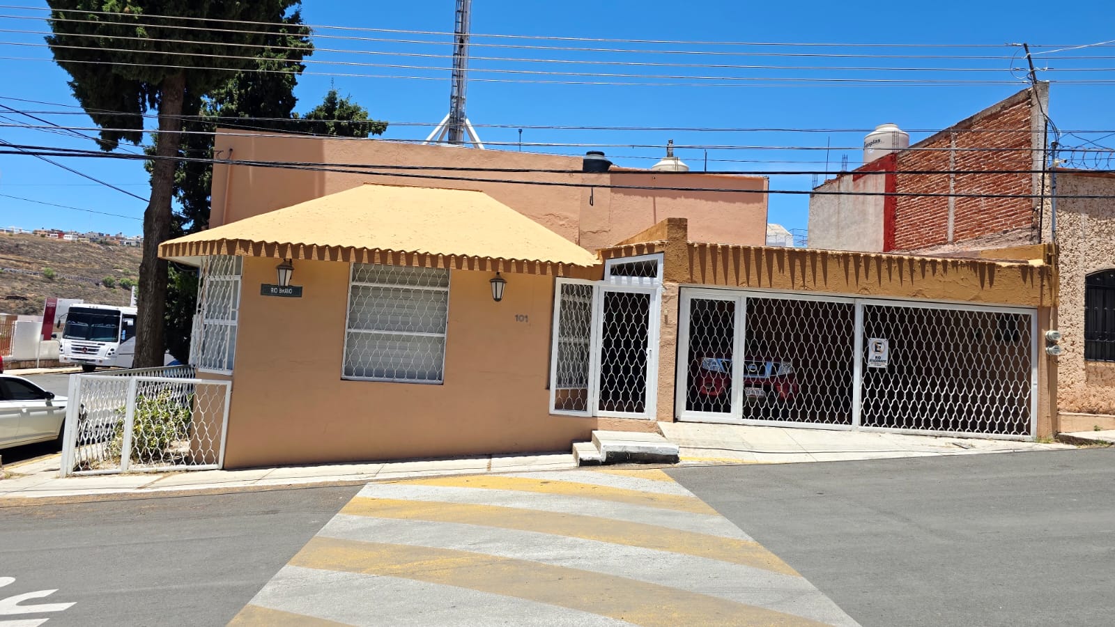 Casa amueblada en renta — Col. Hidráulica — imagen 1