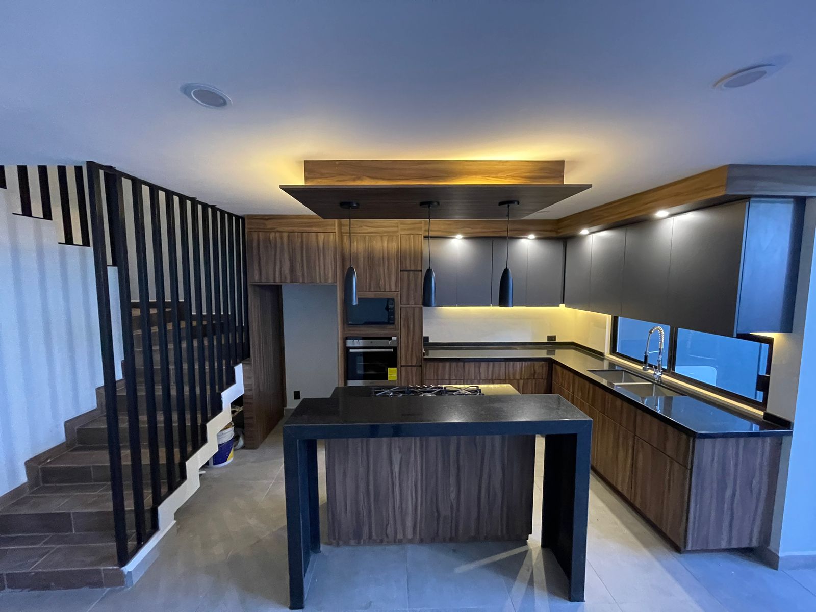 Casa nueva en venta — Privada Puerta Engracia, Colinas del Padre 5ta Sección — imagen 2