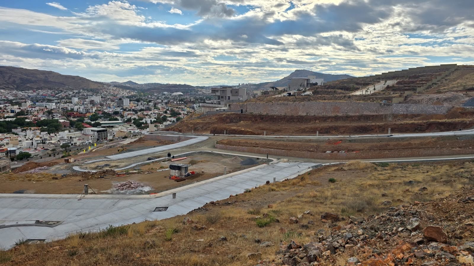 Lote urbano en venta — Fracc. Bosques de San Mateo, Guadalupe — imagen 3