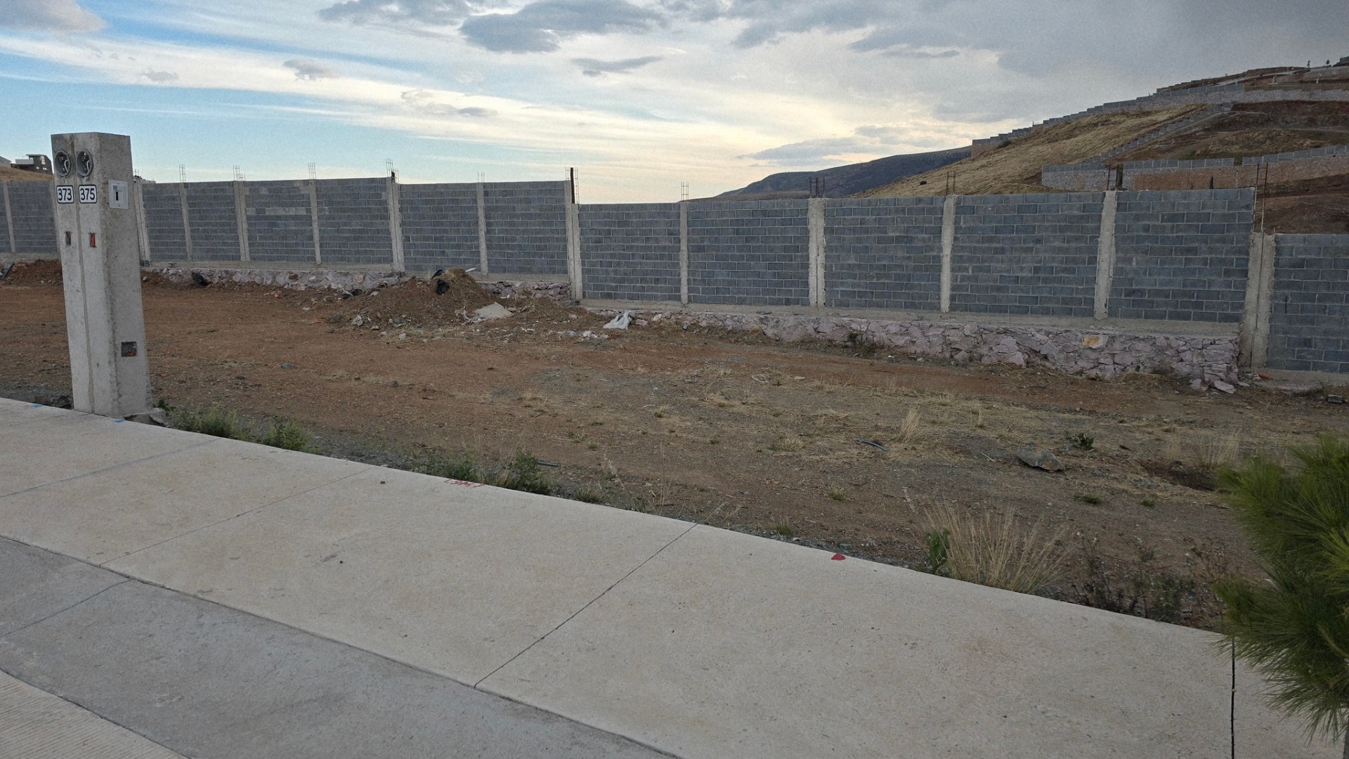 Lote urbano en venta — Citadella del Nogal, Guadalupe — imagen 3