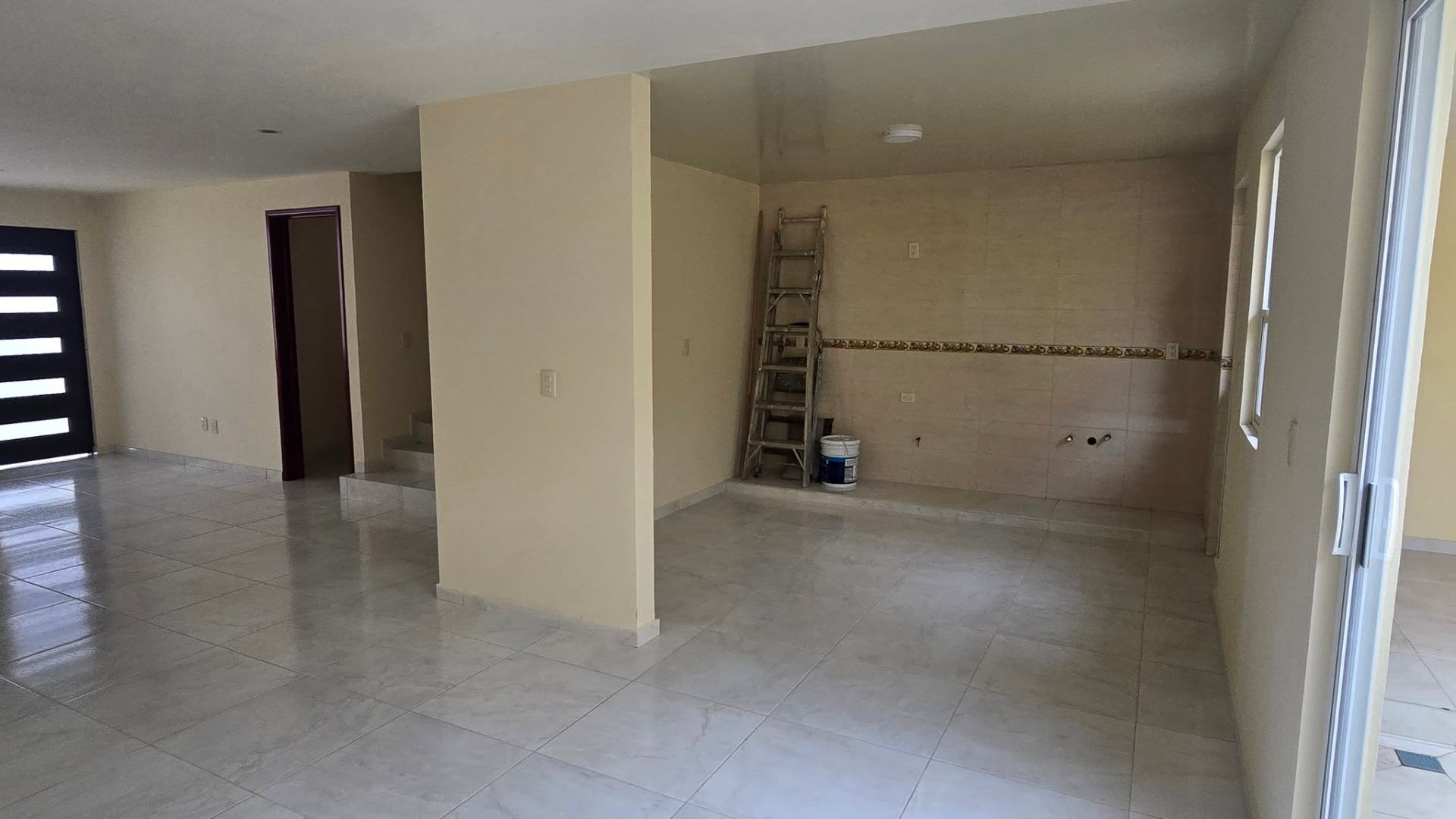 Casa nueva en venta — Privada Puerta Engracia, Colinas del Padre 5ta Sección — imagen 4