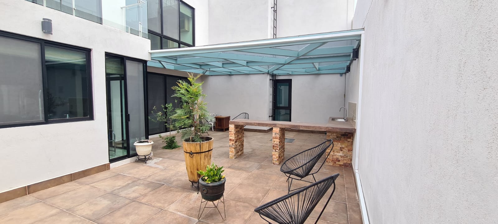 Residencia en venta — Privada Los Encinos, Colinas del Padre 5ta Sección — imagen 4