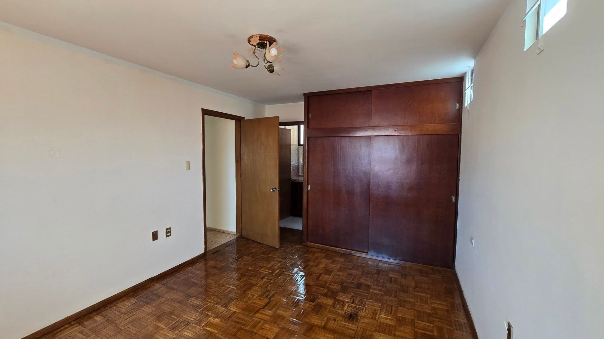 Residencia en venta — Privada Los Geraneos, Guadalupe — imagen 9