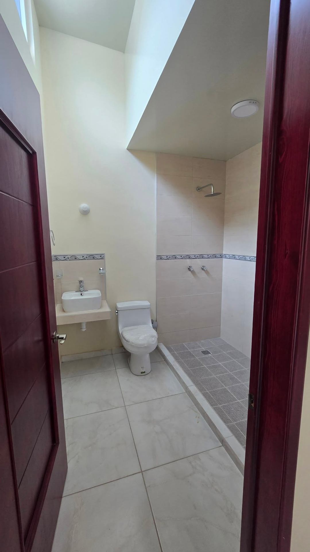 Casa nueva en venta — Privada Puerta Engracia, Colinas del Padre 5ta Sección — imagen 10