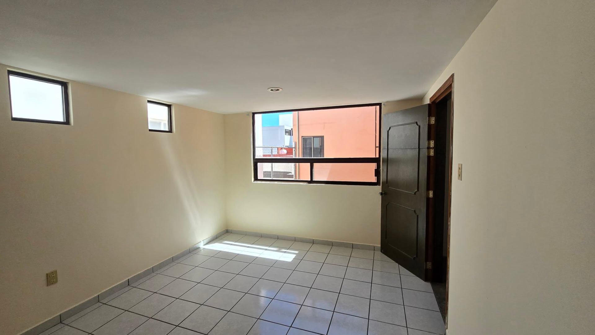Residencia en venta — Privada Los Geraneos, Guadalupe — imagen 25