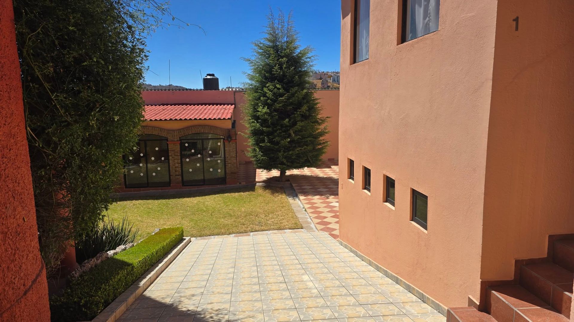 Residencia en venta — Privada Los Geraneos, Guadalupe — imagen 27